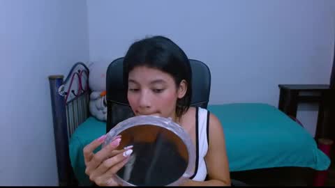      0600AM-1100AM - online show from 11/03/25, 09:16