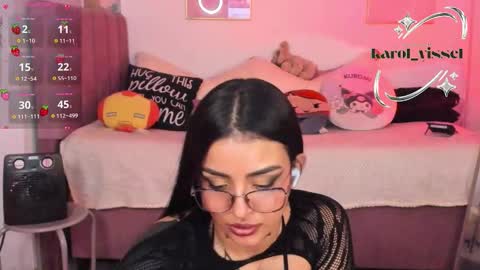  Karol  Independent Model online show from 11/30/25, 02:37