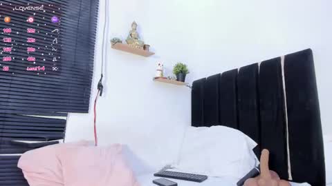 Snapshot of hinatta_smiler chatting on 05/08/26, 04:12 hinatta smiler online show from 05/08/26, 04:12