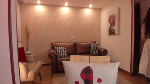 Hinnata online show from 01/13/25, 03:01