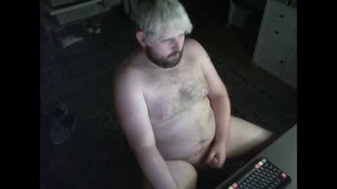 Snapshot of hipguy91 chatting on 05/30/26, 04:09 hipguy91 online show from 05/30/26, 04:09