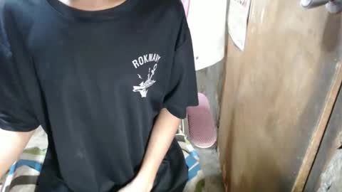 hippie_cloudbrah online show from 11/06/25, 04:57