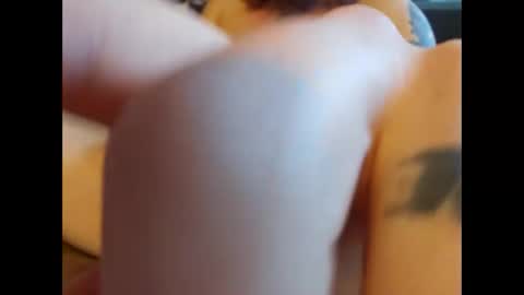 Snapshot of hippiejagain chatting on 11/30/25, 08:13 hippiejagain online show from 11/30/25, 08:13