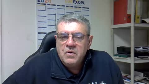 Snapshot of hippopotame17 chatting on 12/05/24, 06:10 hippo online show from 12/05/24, 06:10