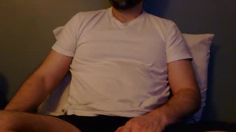 Snapshot of hippopotamus7 chatting on 03/16/26, 03:45 hippopotamus7 online show from 03/16/26, 03:45