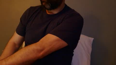 Snapshot of hippopotamus7 chatting on 04/17/26, 04:48 hippopotamus7 online show from 04/17/26, 04:48