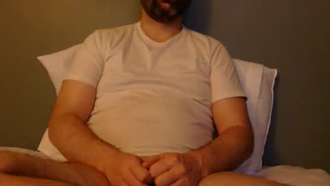 Snapshot of hippopotamus7 chatting on 04/24/26, 03:09 hippopotamus7 online show from 04/24/26, 03:09