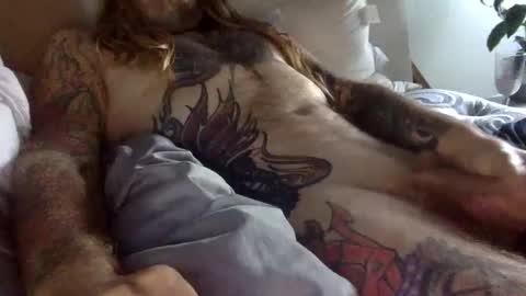 Snapshot of hippybiker chatting on 12/08/24, 01:58 hippybiker online show from 12/08/24, 01:58