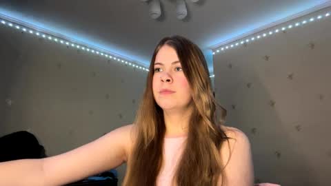 Snapshot of hirokosersen chatting on 04/02/26, 04:10 I am Amy ntmu Lets hit 10 Thumbs Up together online show from 04/02/26, 04:10