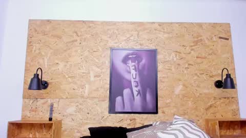 Snapshot of hiromichan_ chatting on 12/10/24, 10:17 Hiromi online show from 12/10/24, 10:17