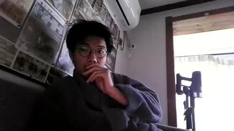 Snapshot of hirvirdish chatting on 04/21/26, 04:30 Taick online show from 04/21/26, 04:30
