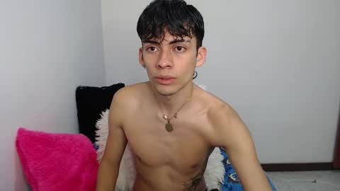 Snapshot of hiso_kai chatting on 03/18/26, 04:37 Hisokax online show from 03/18/26, 04:37