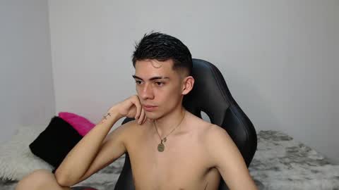 Snapshot of hiso_kai chatting on 03/29/26, 03:39 Hisokax online show from 03/29/26, 03:39