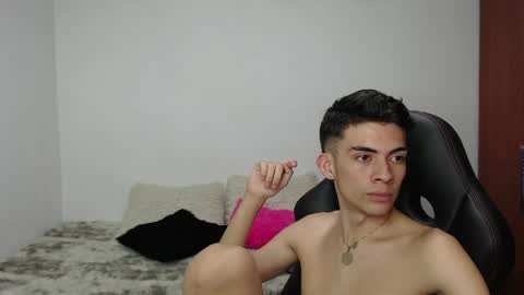 Snapshot of hiso_kai chatting on 04/02/26, 09:29 Hisokax online show from 04/02/26, 09:29