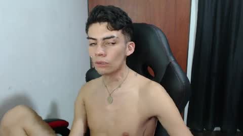 Snapshot of hiso_kai chatting on 04/09/26, 03:50 Hisokax online show from 04/09/26, 03:50