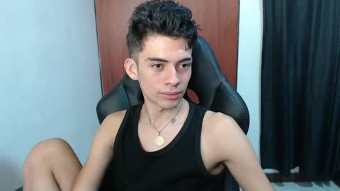 Snapshot of hiso_kai chatting on 04/11/26, 03:11 Hisokax online show from 04/11/26, 03:11