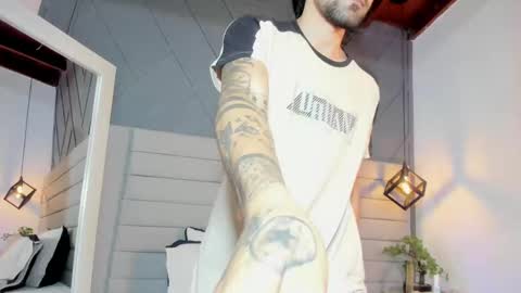 Snapshot of hisoka_0 chatting on 10/03/25, 07:55 Hisoka online show from 10/03/25, 07:55