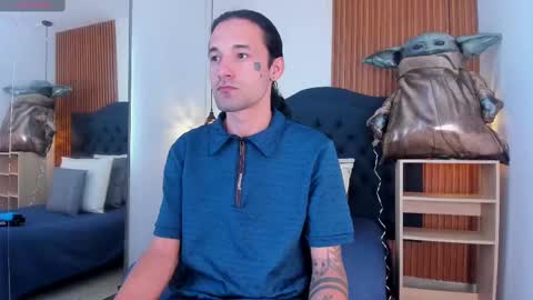 Snapshot of hisoka_0 chatting on 10/13/25, 07:36 Hisoka online show from 10/13/25, 07:36