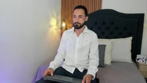 Snapshot of hisoka_0 chatting on 02/09/26, 08:13 Hisoka online show from 02/09/26, 08:13