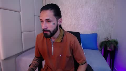 Snapshot of hisoka_0 chatting on 02/13/26, 07:54 Hisoka online show from 02/13/26, 07:54