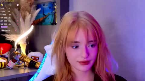 Ella online show from 09/14/25, 04:39