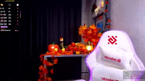 Ella online show from 10/23/25, 06:06