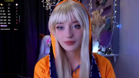 Ella online show from 05/16/26, 07:23