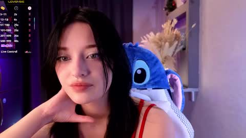 Snapshot of hisoka__akerley chatting on 07/09/26, 04:38 Ella online show from 07/09/26, 04:38
