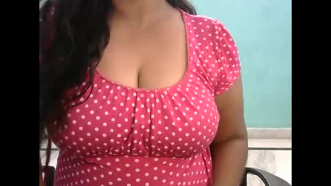 Snapshot of hisslust chatting on 04/15/26, 12:34 hisslust online show from 04/15/26, 12:34