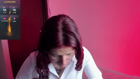 Snapshot of hitomi_arata chatting on 03/08/25, 06:58 Hitomi Arata online show from 03/08/25, 06:58