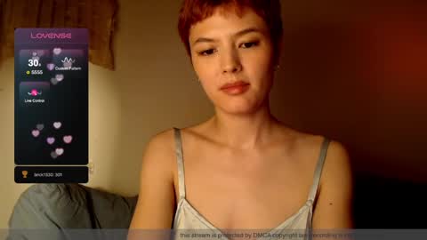 Snapshot of hivivi chatting on 04/11/26, 05:12 Vivi online show from 04/11/26, 05:12