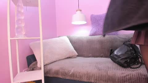 Snapshot of hiyakasudere chatting on 04/01/26, 06:38 hiyakasudere online show from 04/01/26, 06:38