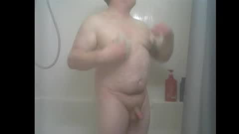 Snapshot of hm92867 chatting on 12/13/24, 02:43 hm92867 online show from 12/13/24, 02:43