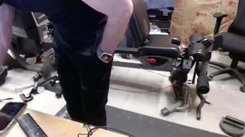 Snapshot of hnic9999 chatting on 03/13/26, 10:44 Nick online show from 03/13/26, 10:44