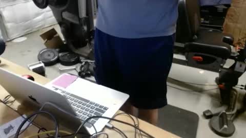 Snapshot of hnic9999 chatting on 04/01/26, 12:06 Nick online show from 04/01/26, 12:06