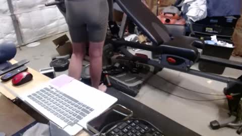 Snapshot of hnic9999 chatting on 04/13/26, 12:10 Nick online show from 04/13/26, 12:10