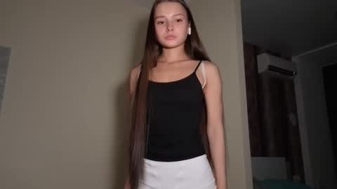 Sofia online show from 01/06/26, 07:06