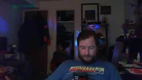 Snapshot of hobbes80 chatting on 01/05/25, 07:28 hobbes80 online show from 01/05/25, 07:28