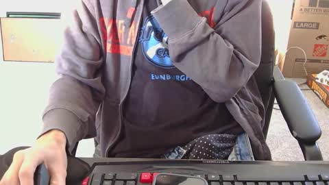 Snapshot of hoboayoyo chatting on 11/23/25, 07:24 Hentai man online show from 11/23/25, 07:24