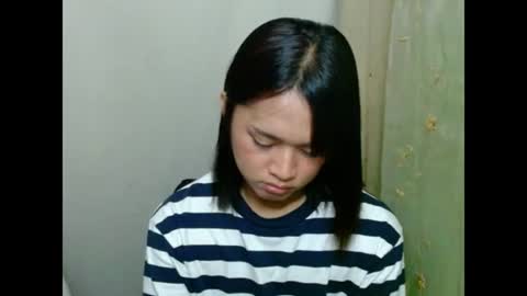 Snapshot of hoelyhanabi chatting on 06/12/26, 04:17 KIESH online show from 06/12/26, 04:17