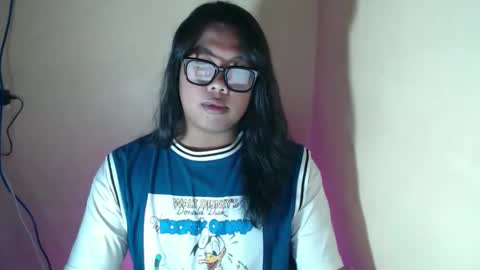 Snapshot of hoelylayla chatting on 03/25/26, 01:06 Layla3 online show from 03/25/26, 01:06