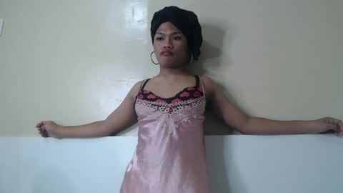 Snapshot of hoelyrafaela chatting on 06/23/26, 08:29 Rafaela3 online show from 06/23/26, 08:29