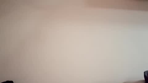 Snapshot of hoioi197777 chatting on 10/14/25, 08:04 hoioi197777 online show from 10/14/25, 08:04