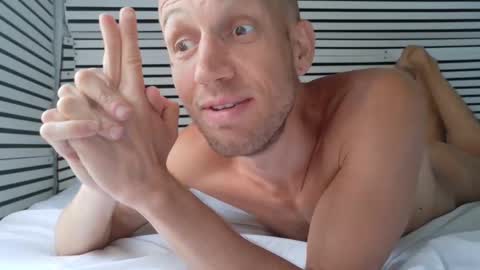 Snapshot of hola_homo chatting on 05/08/26, 06:24 hola_homo online show from 05/08/26, 06:24
