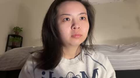 Snapshot of hola_sunflower chatting on 03/19/26, 01:15 amy online show from 03/19/26, 01:15