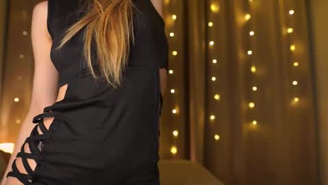 Moni Monica online show from 12/02/25, 02:12