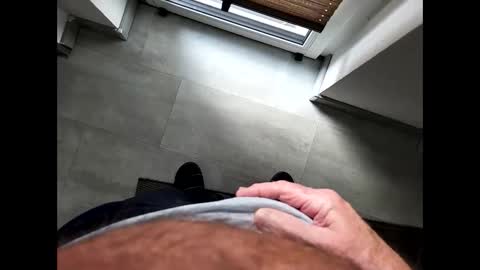 Snapshot of holger_man chatting on 12/20/24, 11:10 holger_man online show from 12/20/24, 11:10