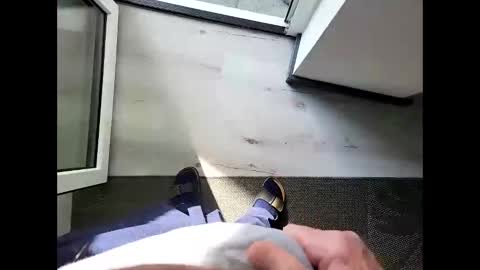 Snapshot of holger_man chatting on 03/04/25, 10:57 holger_man online show from 03/04/25, 10:57