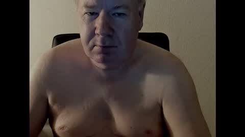 Holger online show from 09/11/25, 02:44