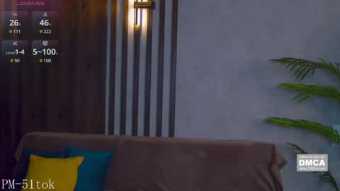 Snapshot of holl1would chatting on 12/04/24, 10:30 My social media links subscribe to support me online show from 12/04/24, 10:30